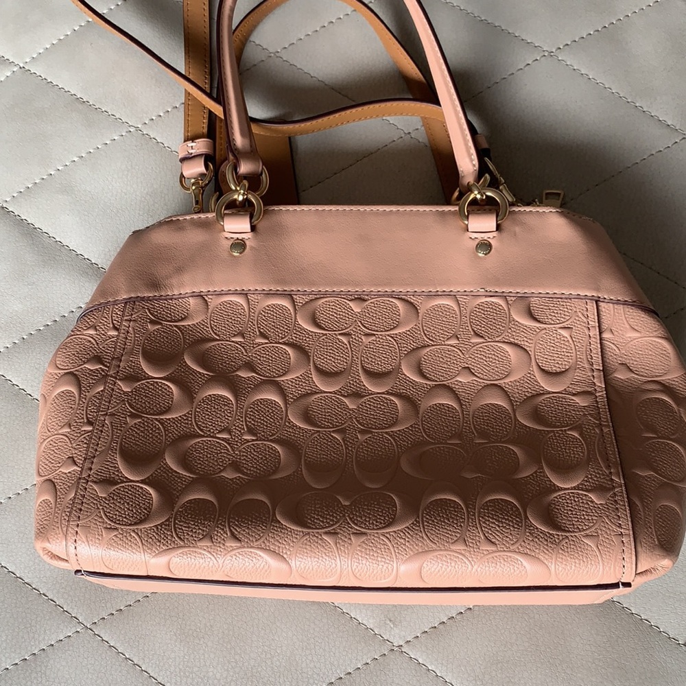 Coach purse - Picture 2 of 7